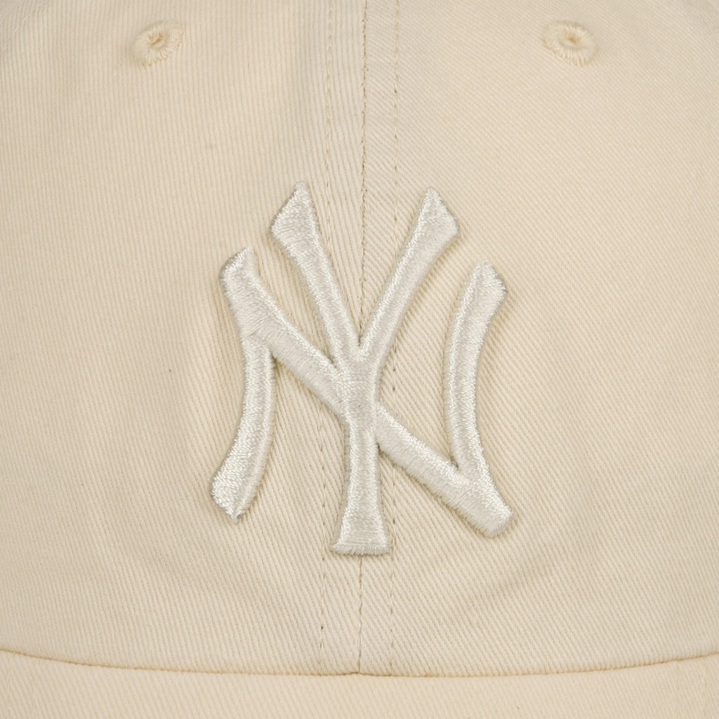cream white