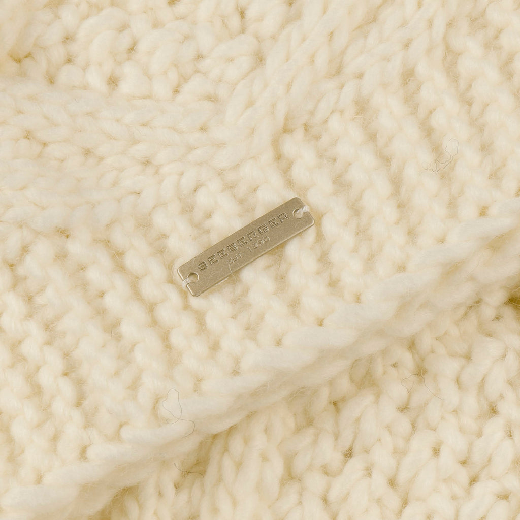 cream white