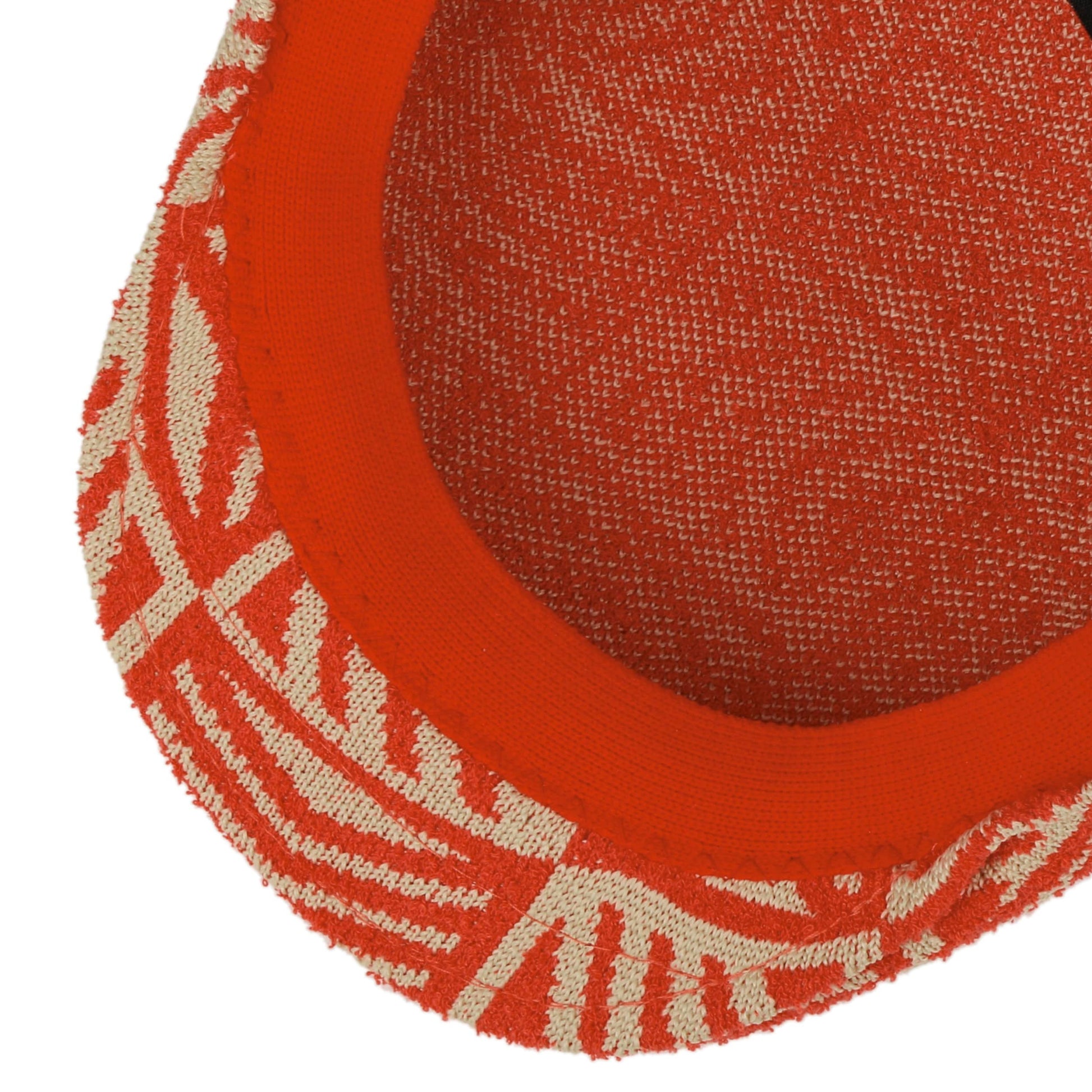 beige-red