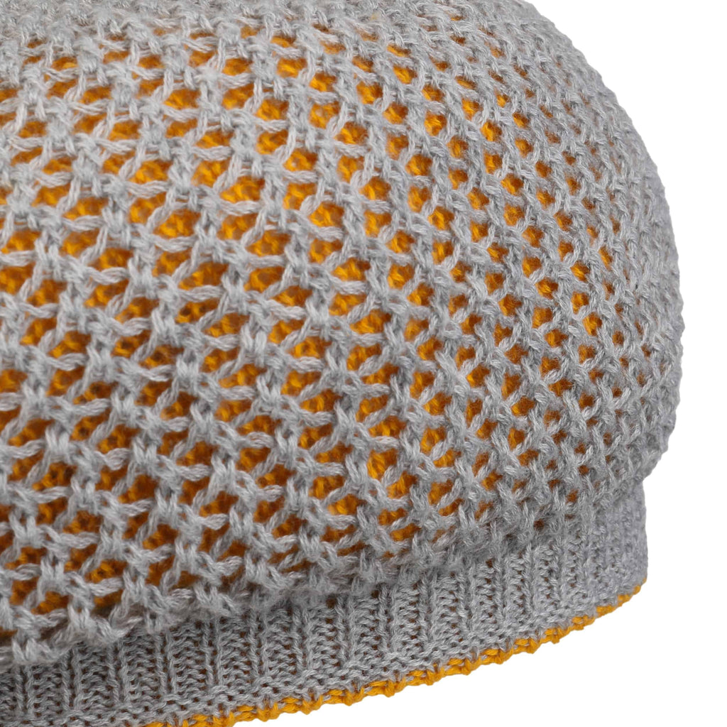grey-yellow