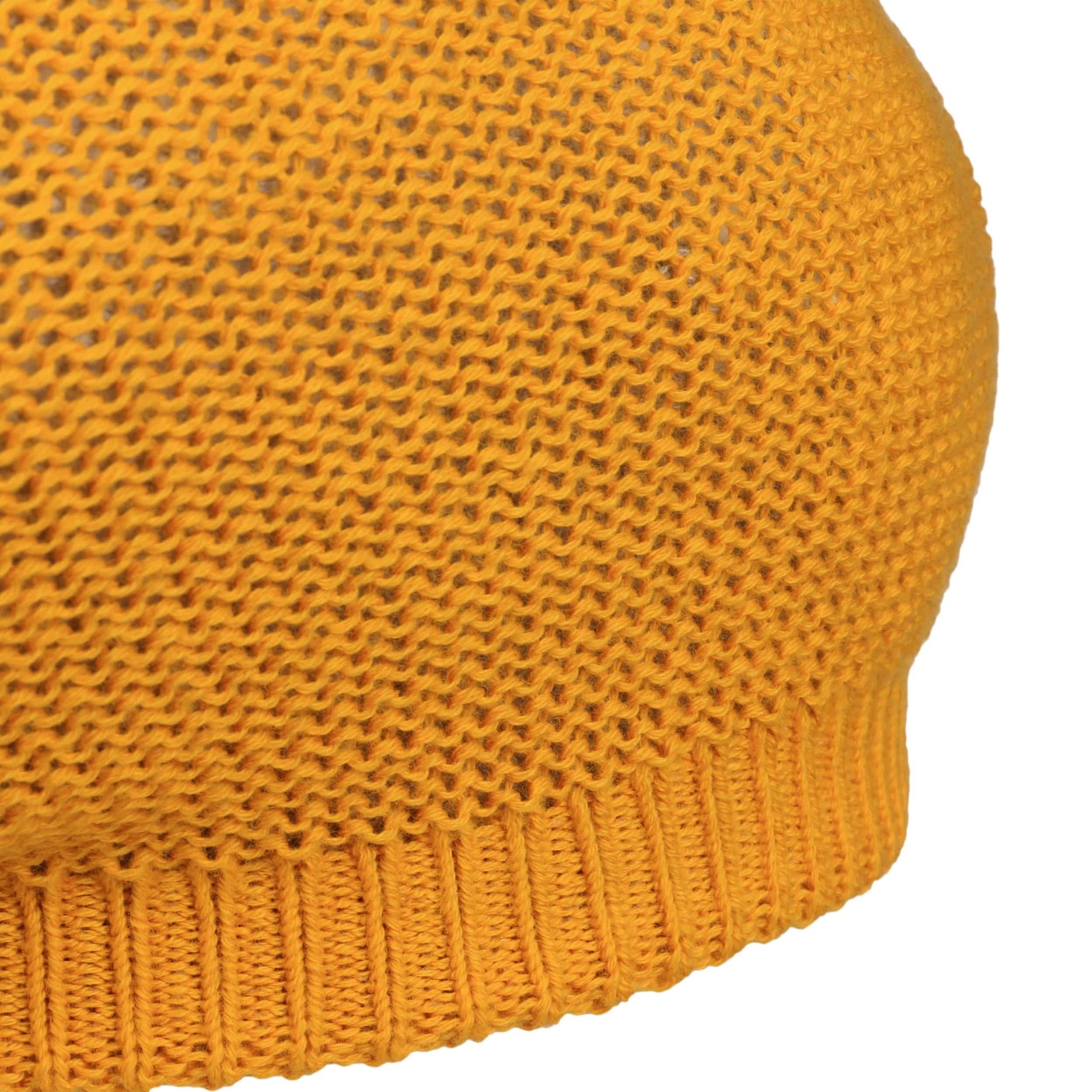 grey-yellow