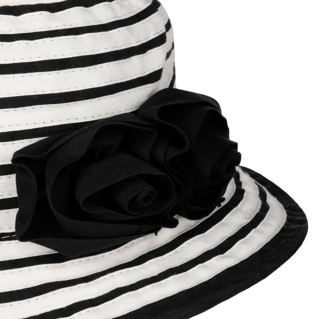 black-cream white