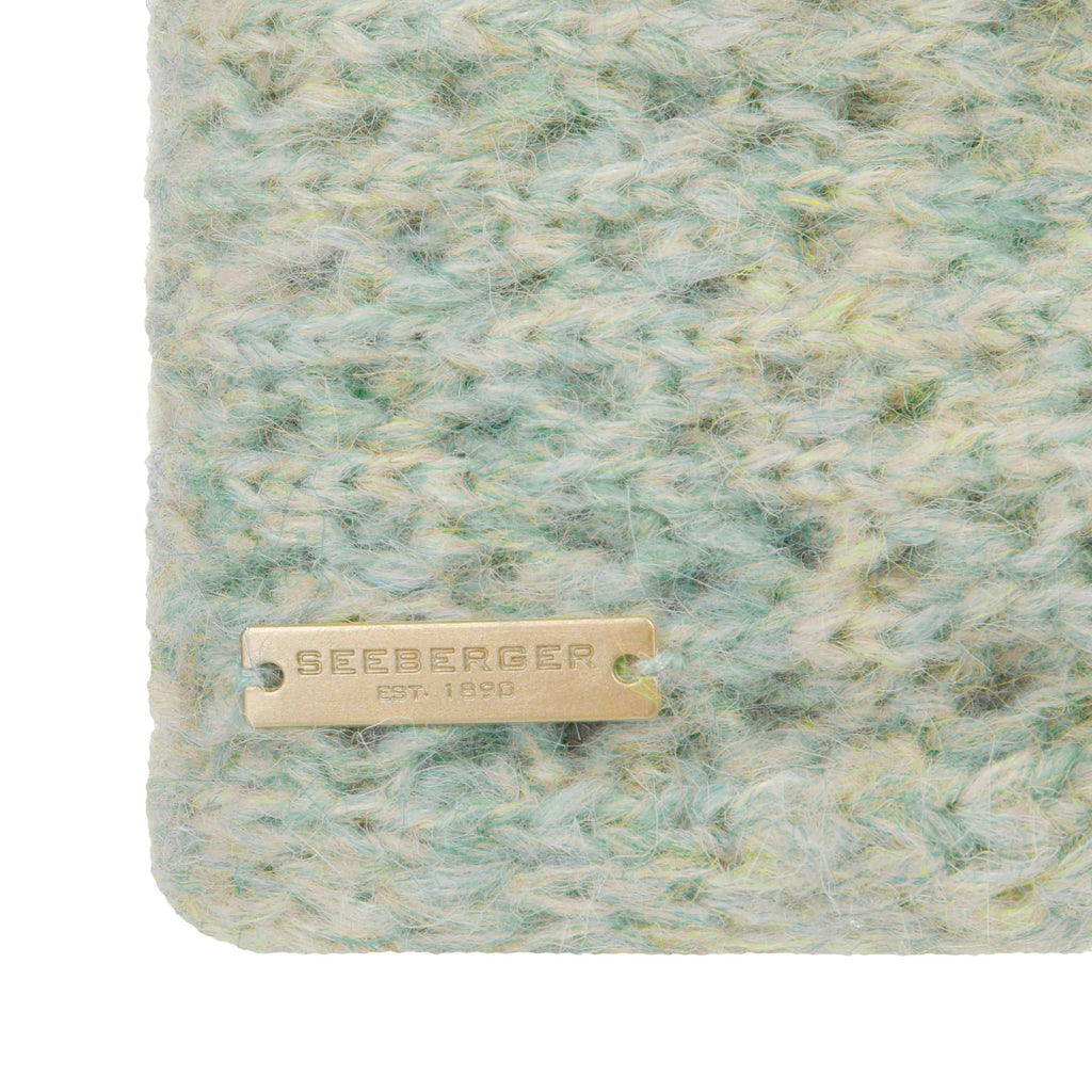 mint green