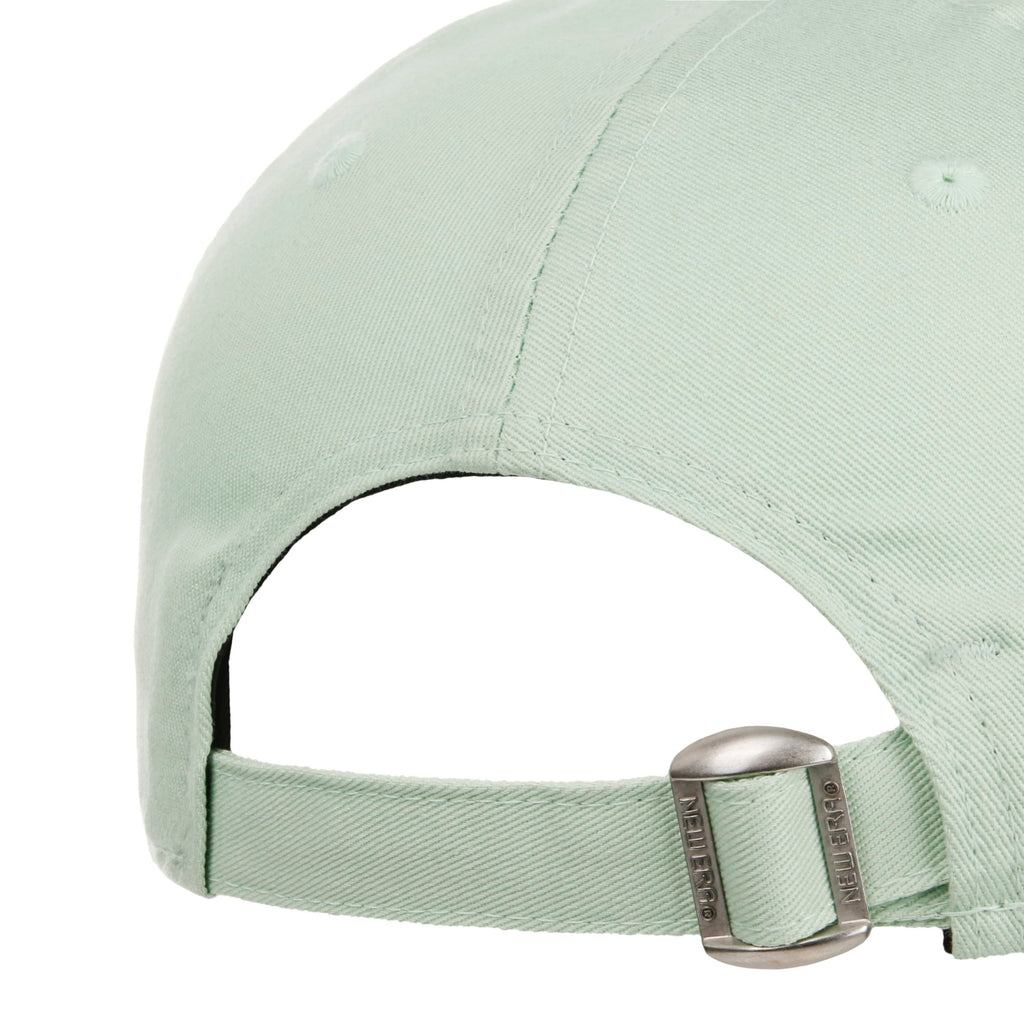 mint green