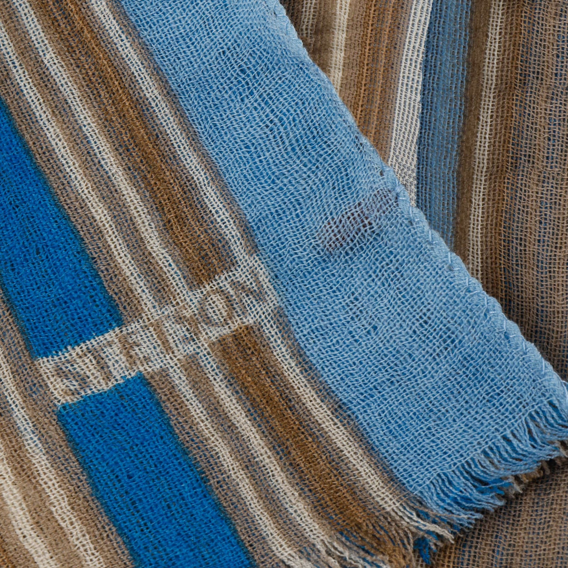 brown-blue
