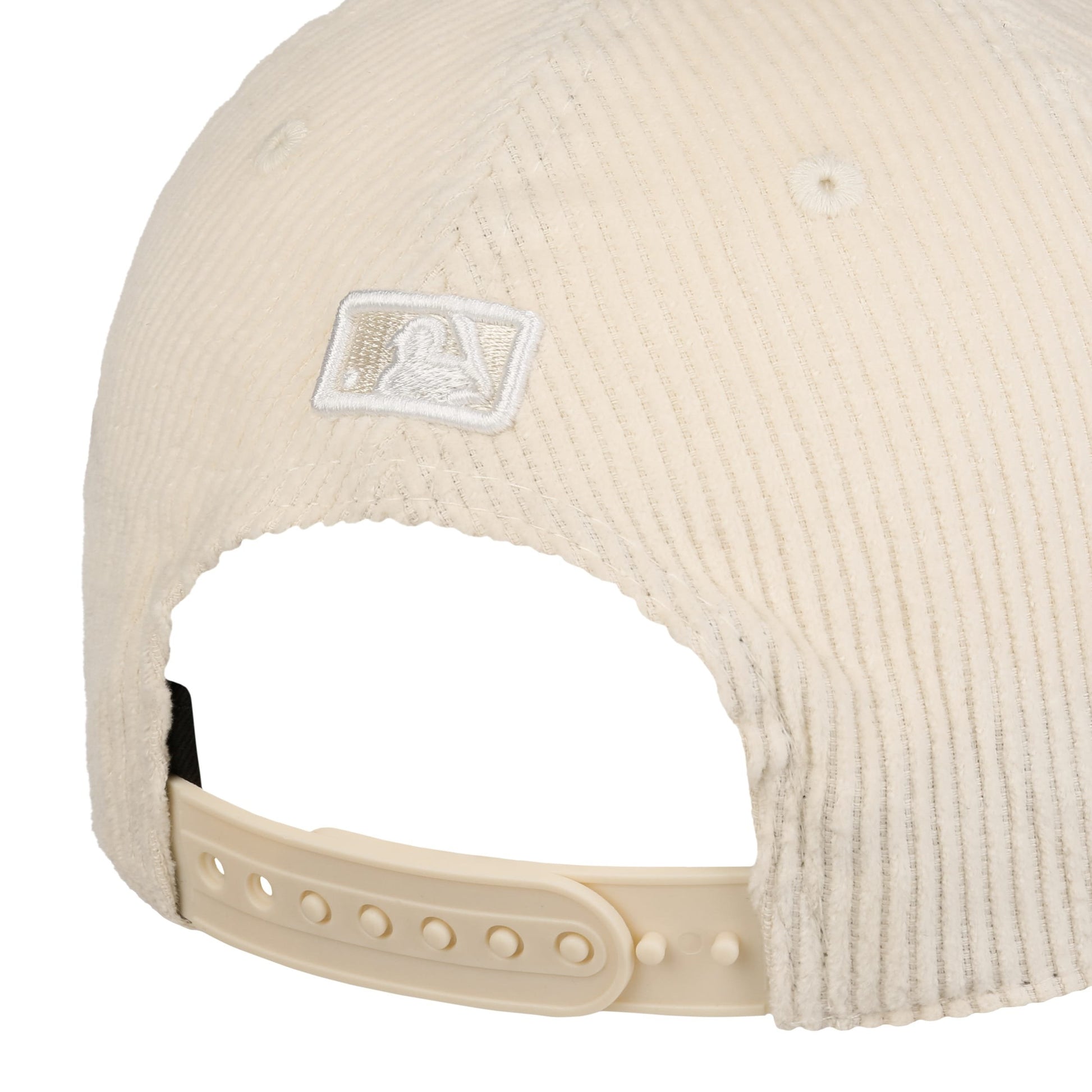 cream white