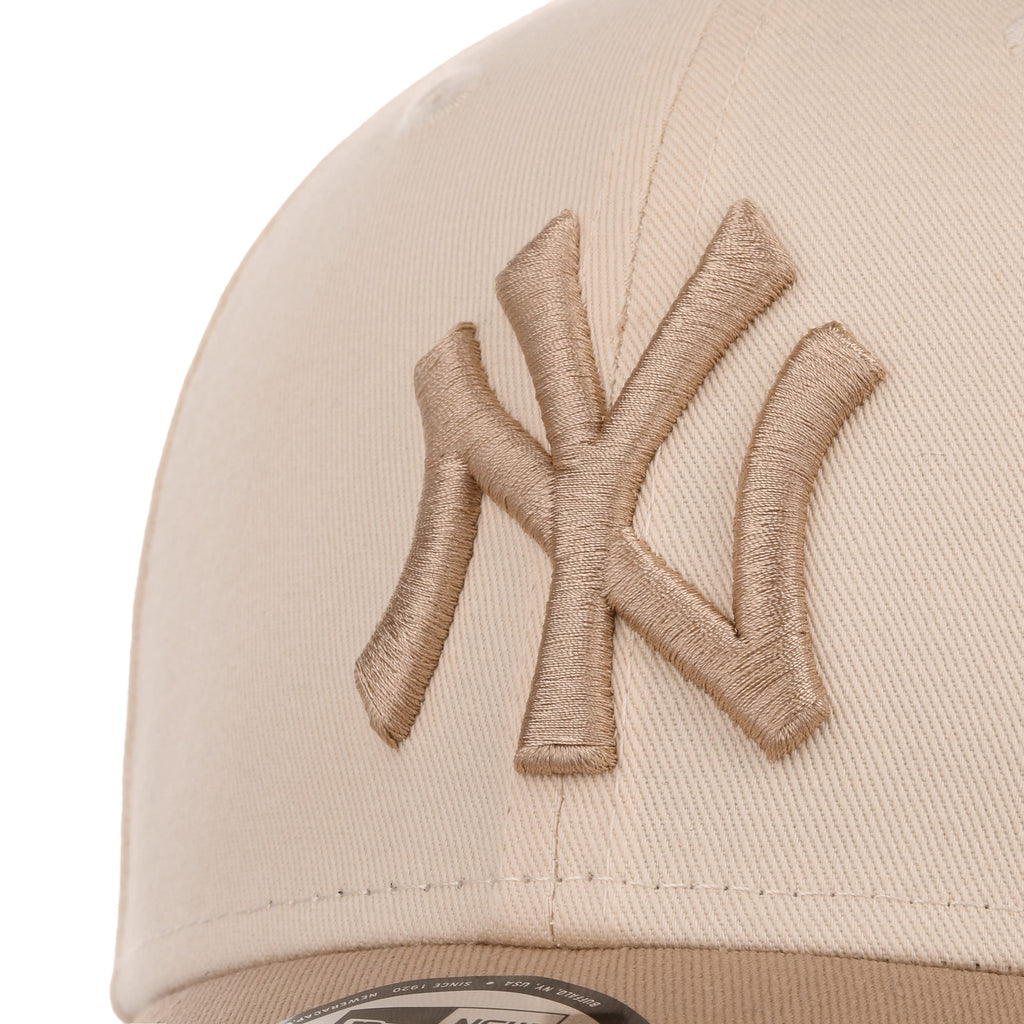 cream white-beige