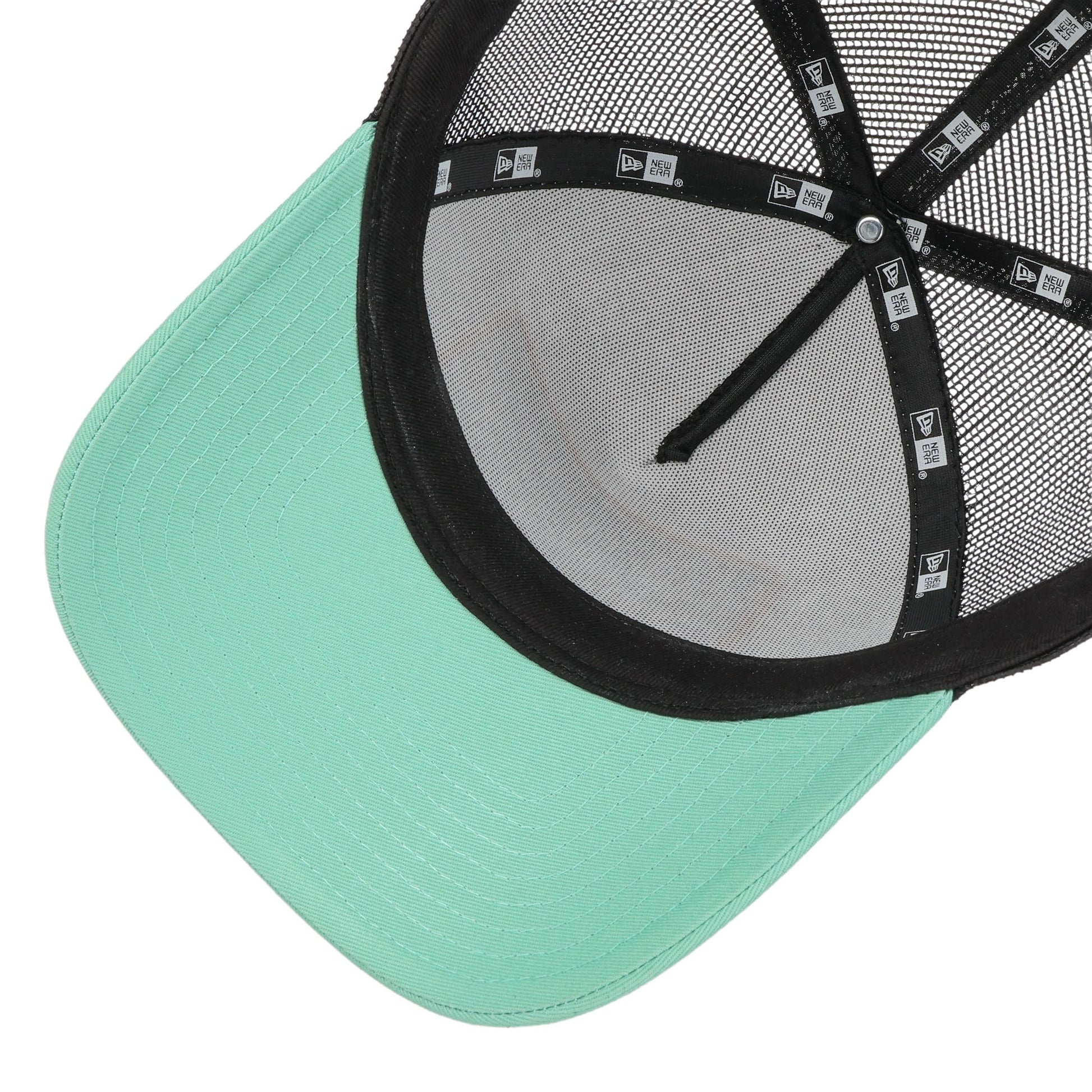 white-mint