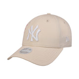 cream white