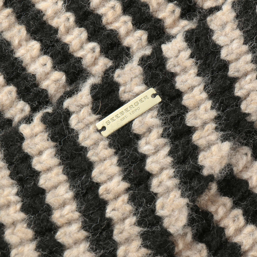 beige-black
