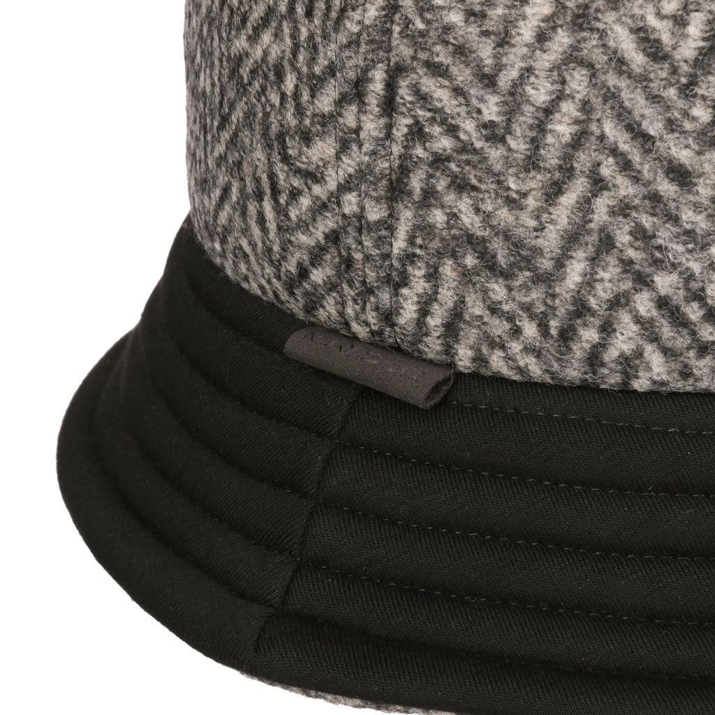 grey-black